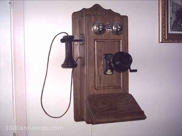 Reproduction d'un téléphone antique