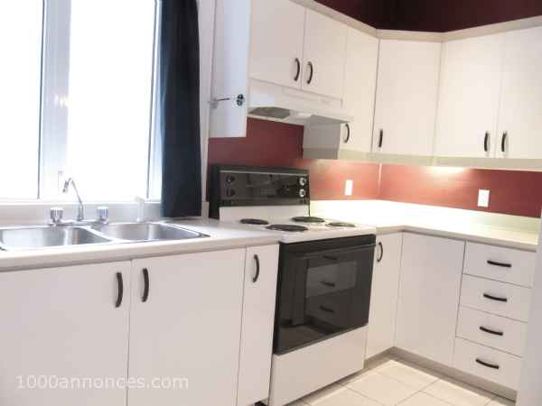 To Rent Bright Spacious Furnished Condo