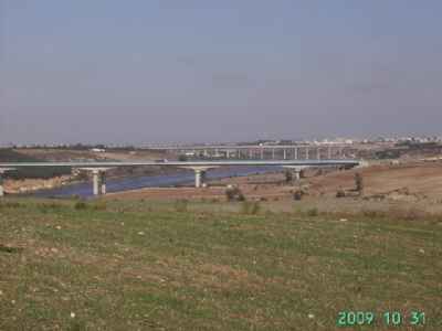 V terrain 5H5A à Oued Oum Rabii
