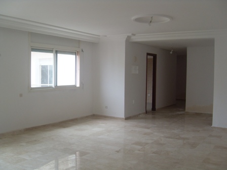  Appartement neuf à louer à Rabat Hay riad