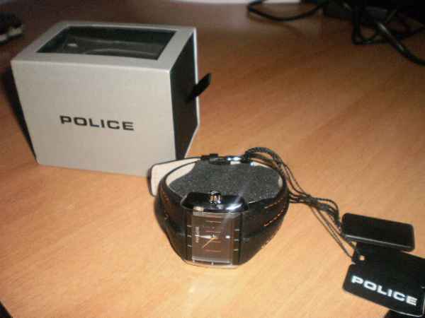 Montre POLICE ''NEUF''