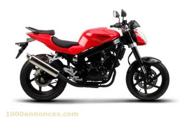HYOSUNG GT 650