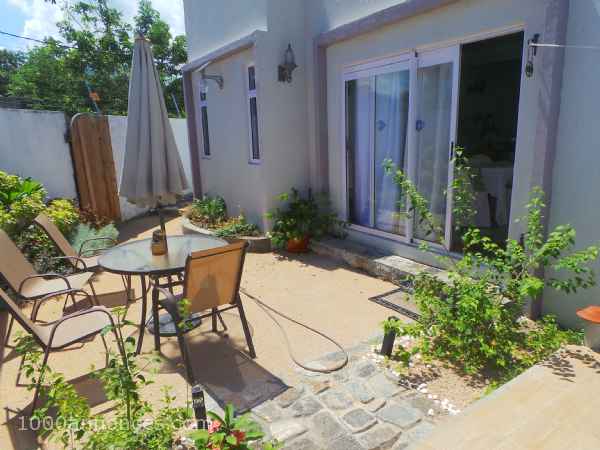 A vendre à Bambou. 2 duplex jumelés 