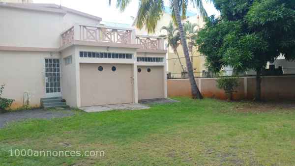 Location long terme à Flic en Flac, villa