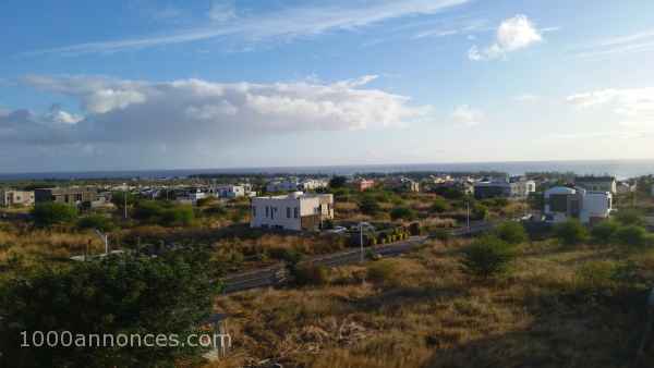 Flic en Flac à louer long terme, duplex 