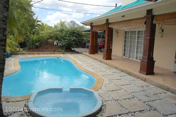 Flic en Flac à vendre ravissante et immense 