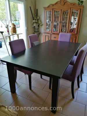Table a manger extensible ( 8 chaises) 