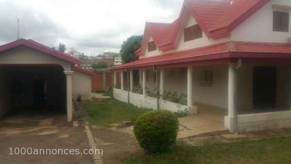 LOCATION VILLA F5