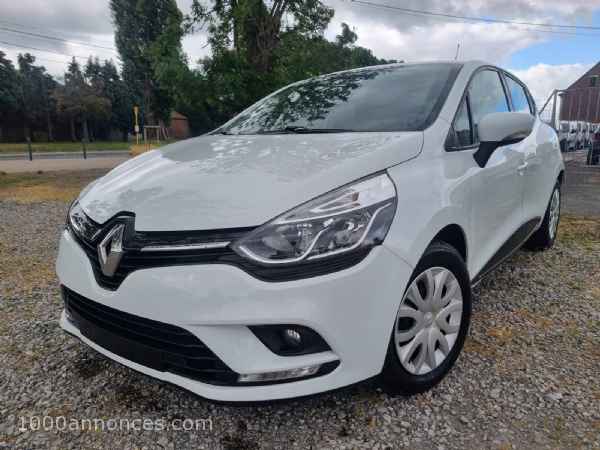 Automobile